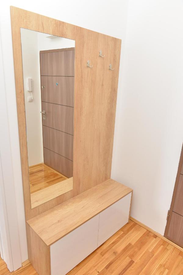 Hm Apartments Indija Exterior photo